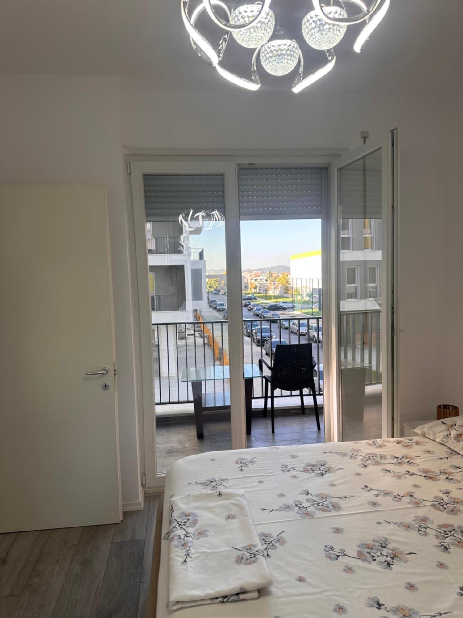 Bratti'S Apartment Near Tirana Center And Mother Teresa Airport Bagian luar foto